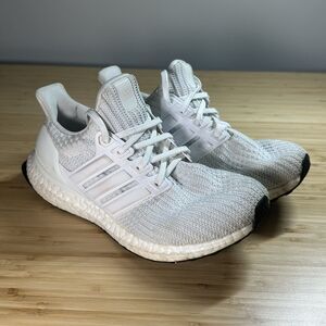 Adidas Ultraboost 4.0 DNA Triple White Women Size 7 Running Shoes FY9122 Sports